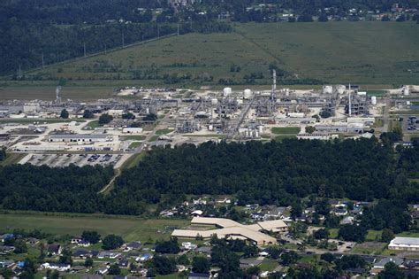 EPA proposal takes on health risks near US chemical plants